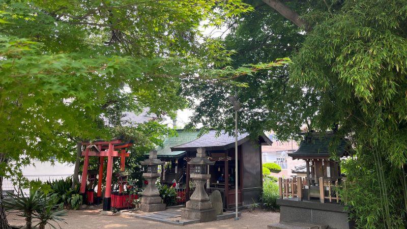 住吉神社　境内