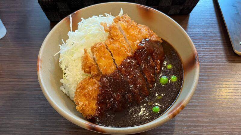 デミカツ丼