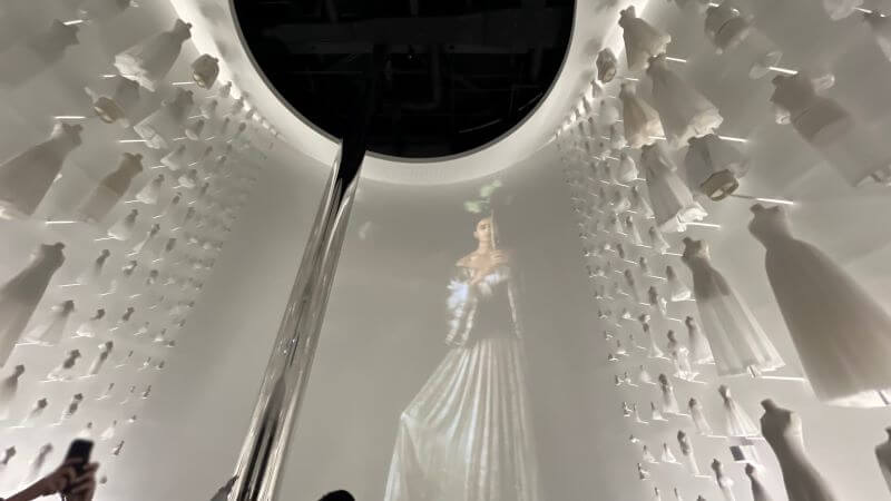 ディオール(フランス館)