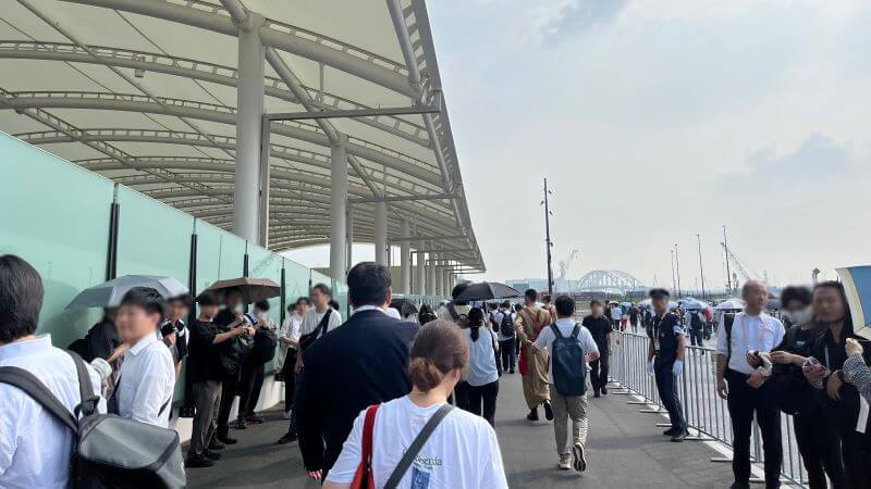 突き当たりまで進む