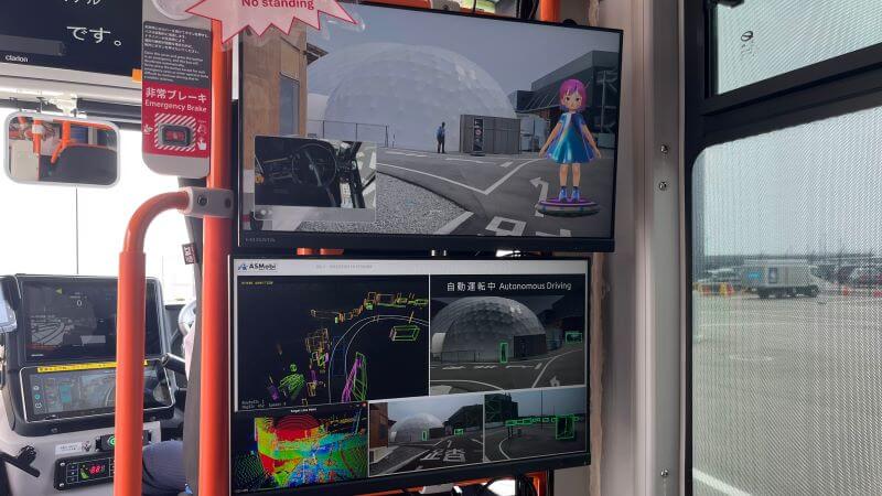 自動運転バス