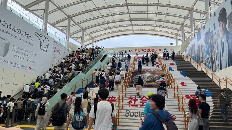 10時すぎの夢洲駅