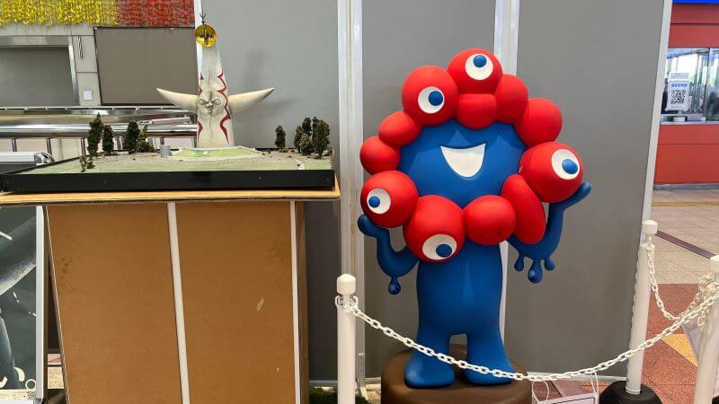 モノレール駅構内