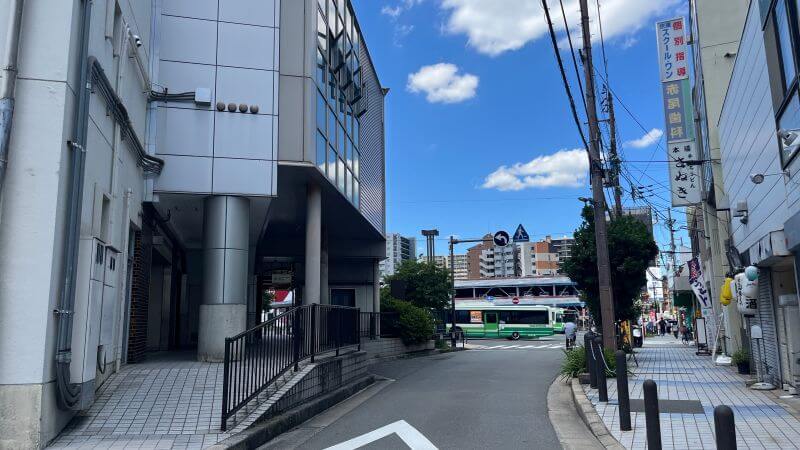 駅へ到着